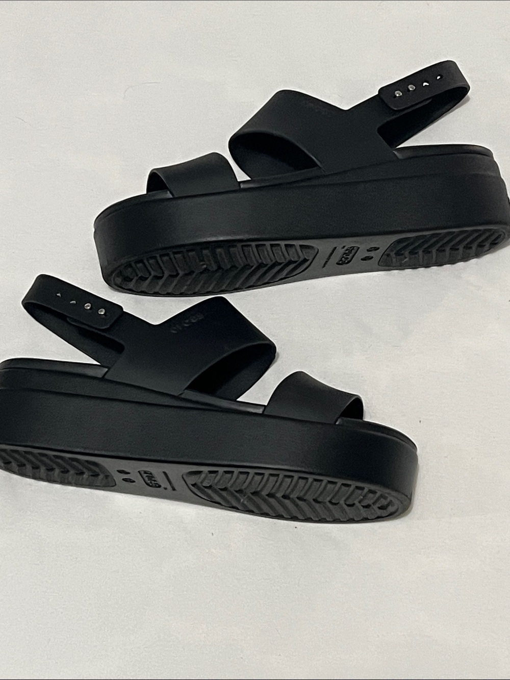 Crocs Brooklyn Black Low Wedge Platform Sandals - Picture 2 of 7